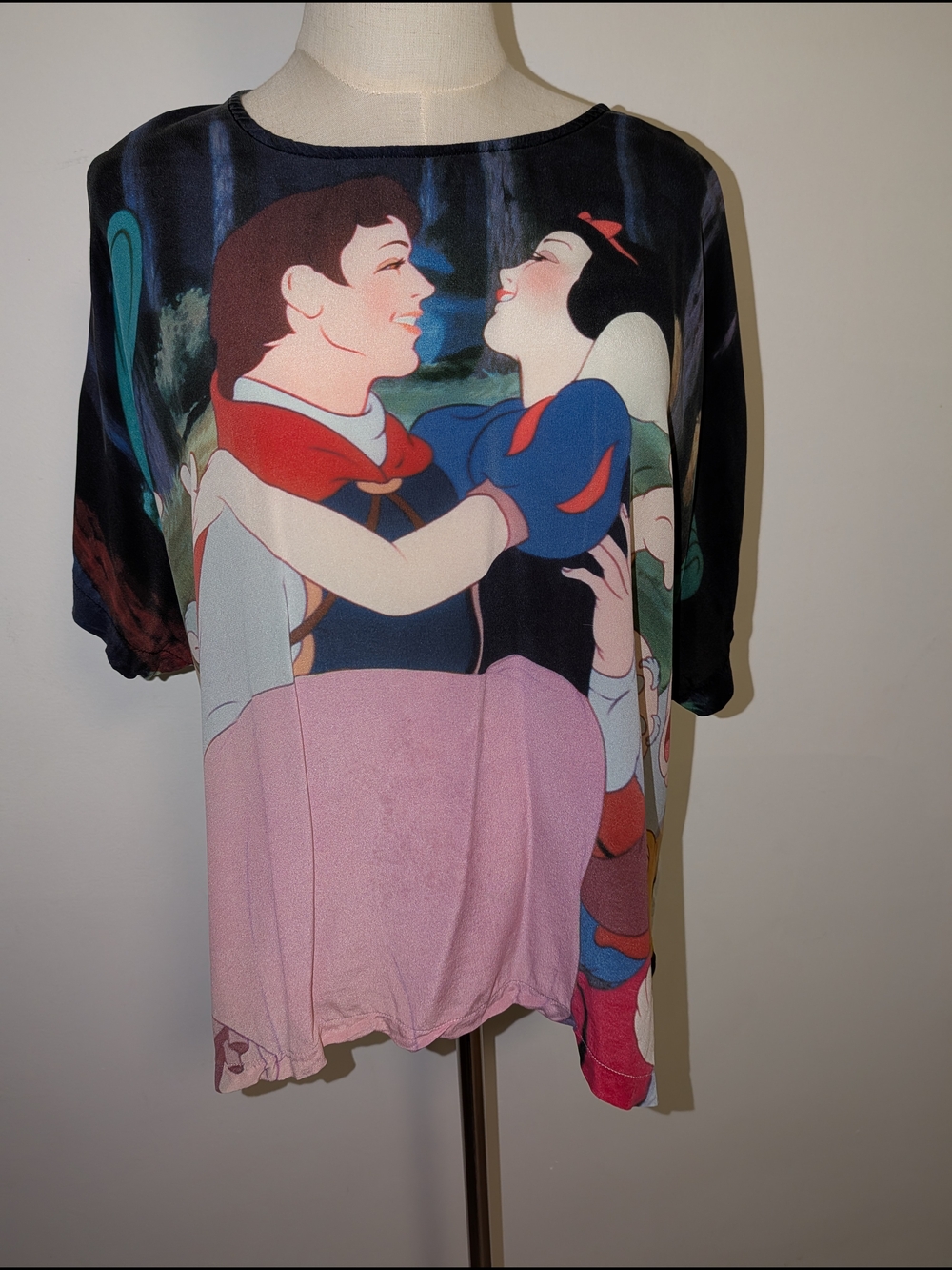 Disney Snow White Silk Front Graphic Tee